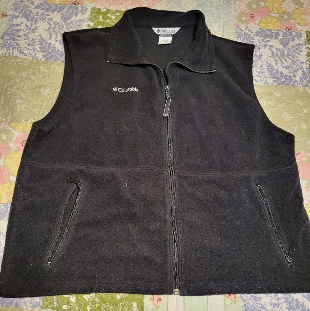 CLOSET CLOSING 💥 Fleece Columbia Vest